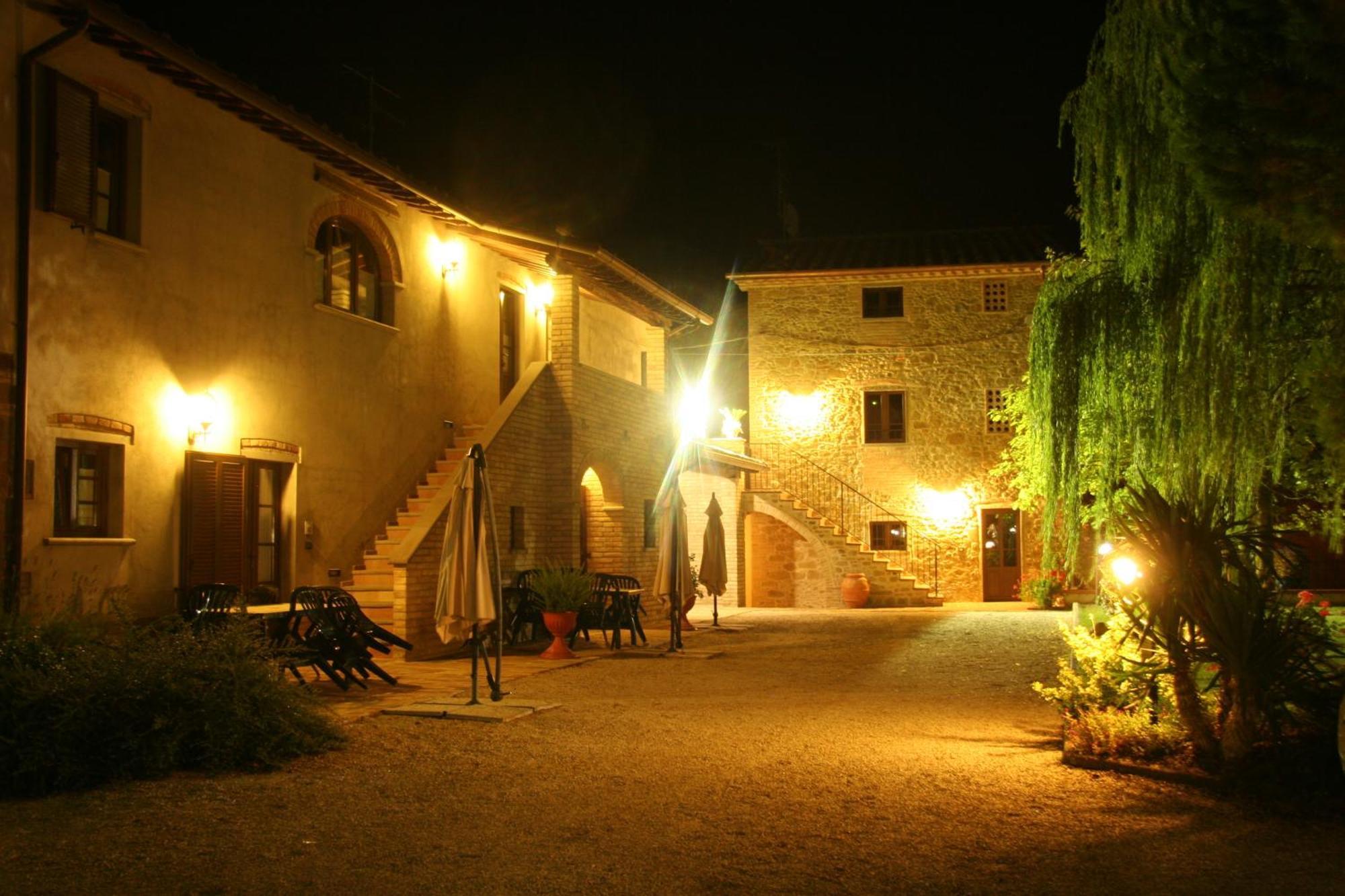 Podere Casenove Citerna Exterior foto