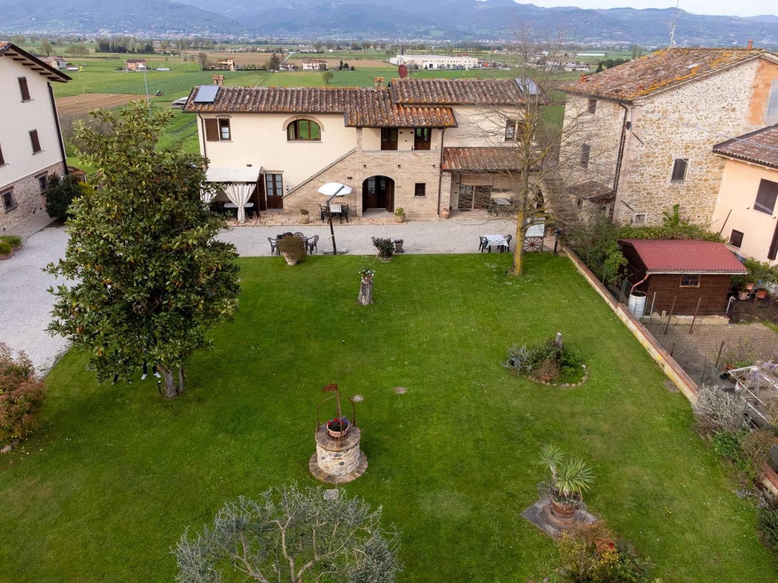 Podere Casenove Citerna Exterior foto