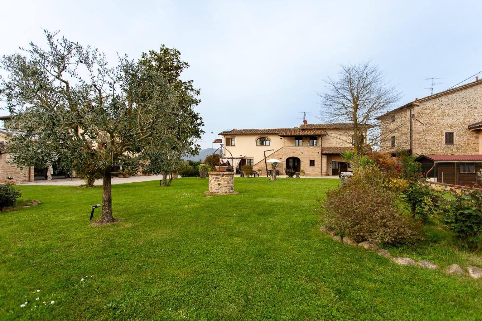 Podere Casenove Citerna Exterior foto